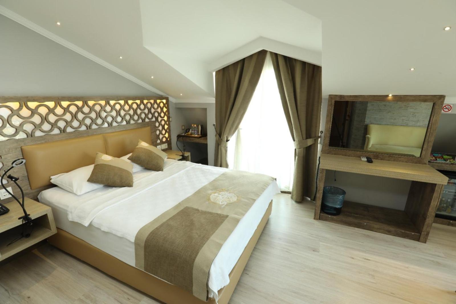 Unluselek Hotel Anamur Ngoại thất bức ảnh